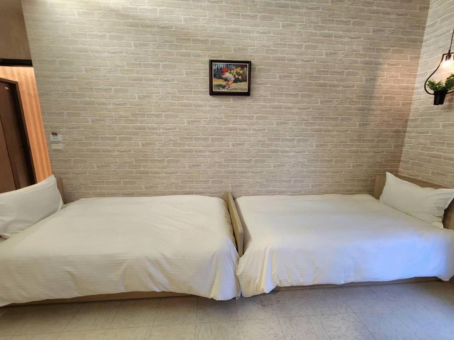 Jia-Jia Business Hotel Luodong Bagian luar foto